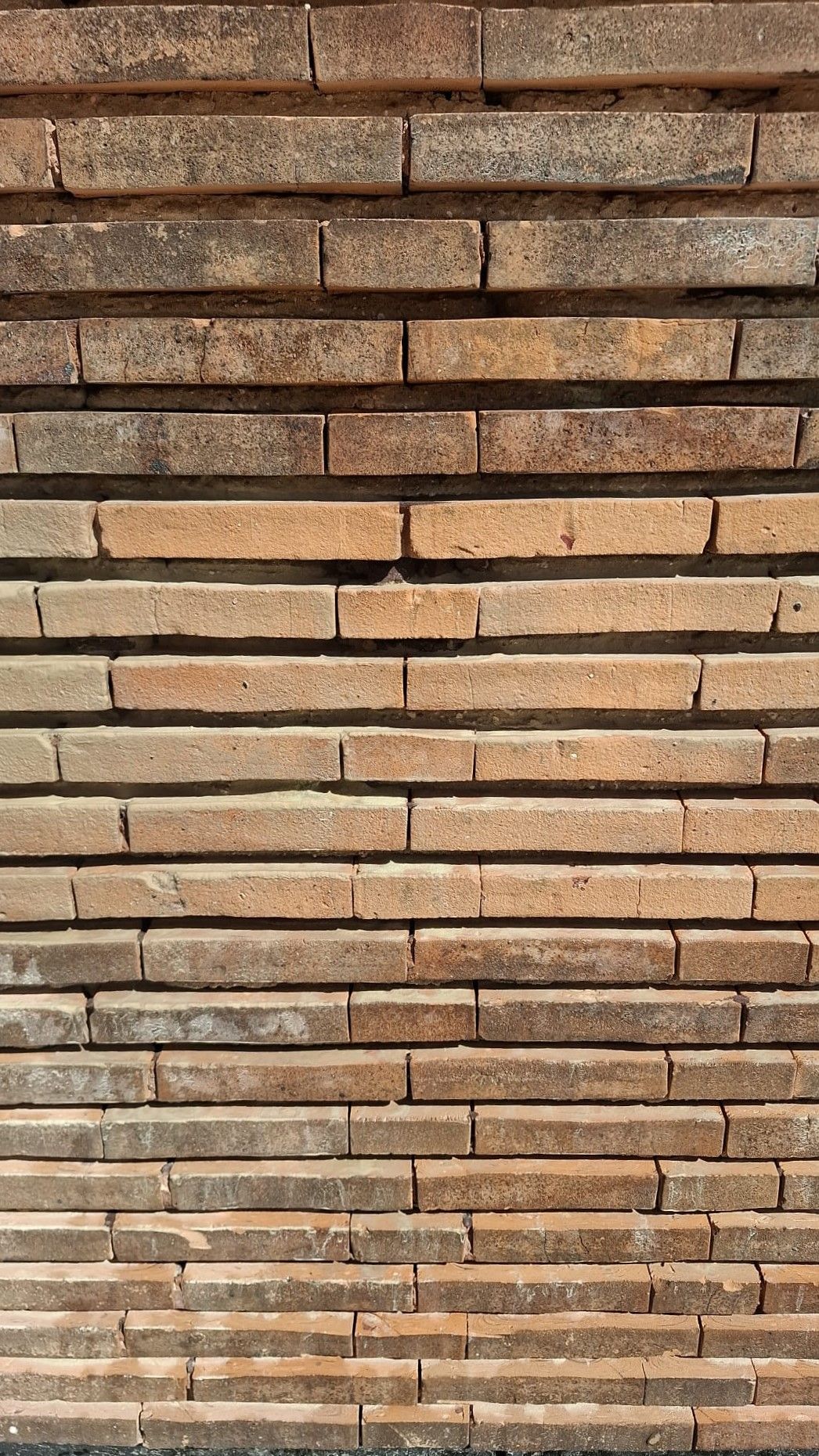 Detail van het vernieuwde voegwerk